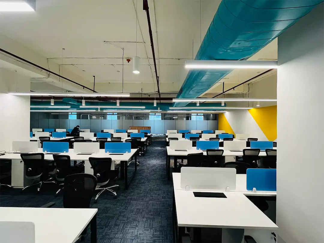 akasa coworking the corenthum noida